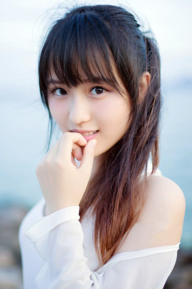 “呵呵~”诸葛亮摇了摇头，对于张飞的性格，他也挺无语的，不过此番出征巴蜀，少了张飞可不行。